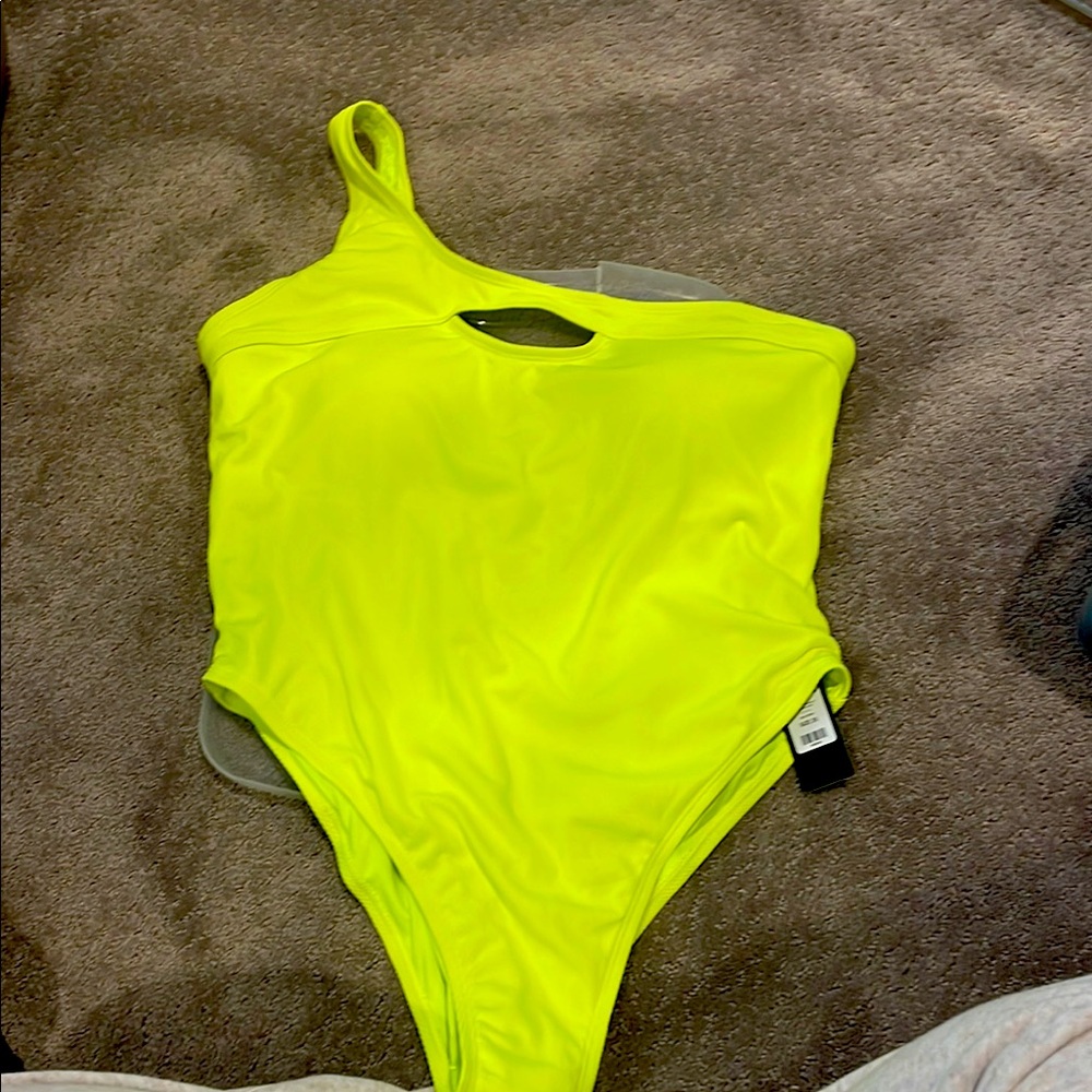 NWT neon yellow one piece one shoulder swim suit 2xl